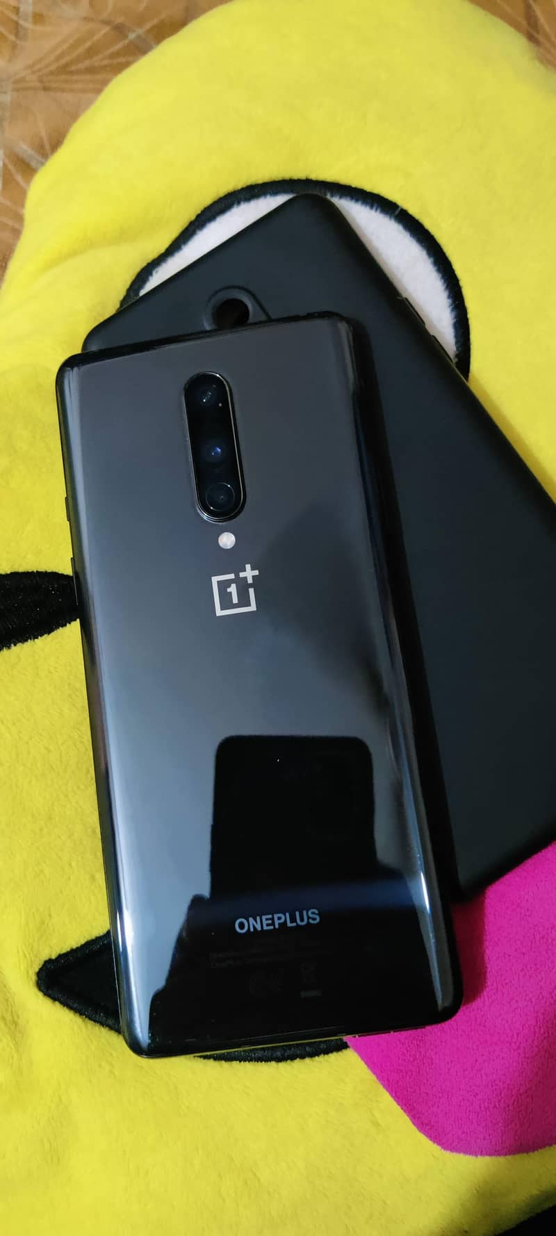 OnePlus 8 (8/128) 4