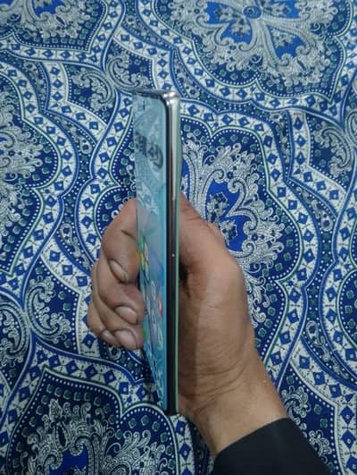 all ok cell 10/10   condition home usde phone he time pass dor rahen o
