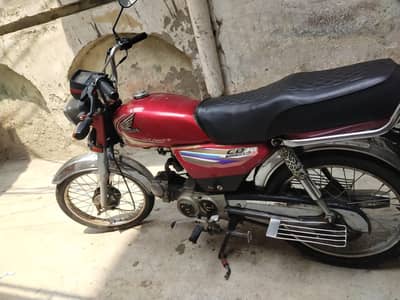 Honda 70 2013 modelUrgent sale