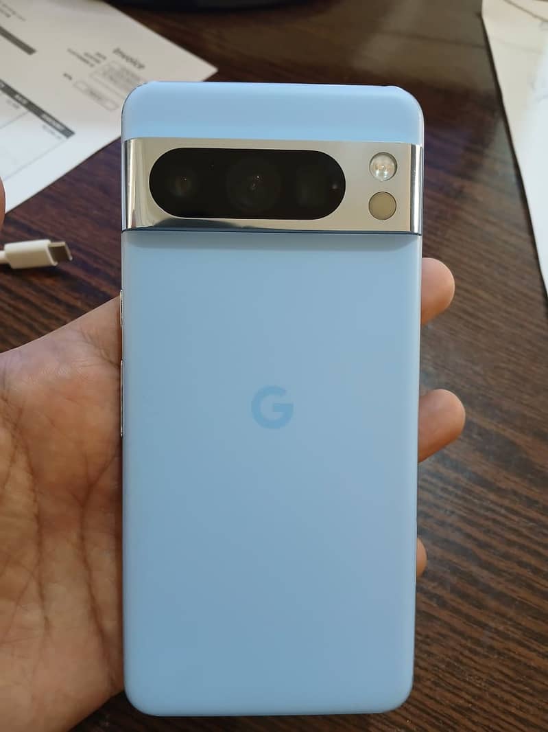 Google Pixel 8 Pro 0