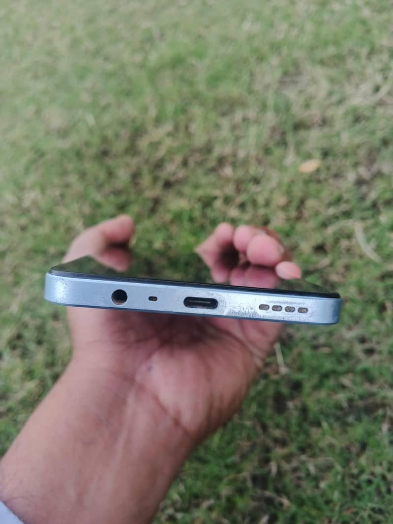 realme note 60 4