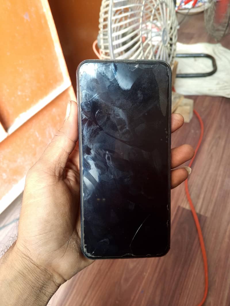 Tecno 18 2