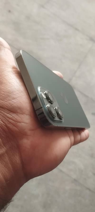 Apple iPhone 12Pro Max PTA APPROVED 256Gb dual SIM hav lines in screen