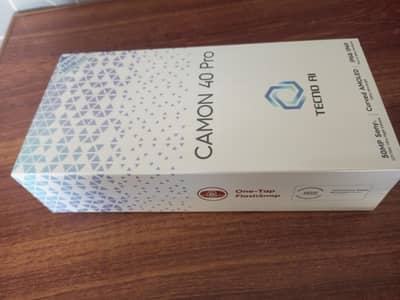 Tecno Camon 40 Pro  16+256 GB Glacier White