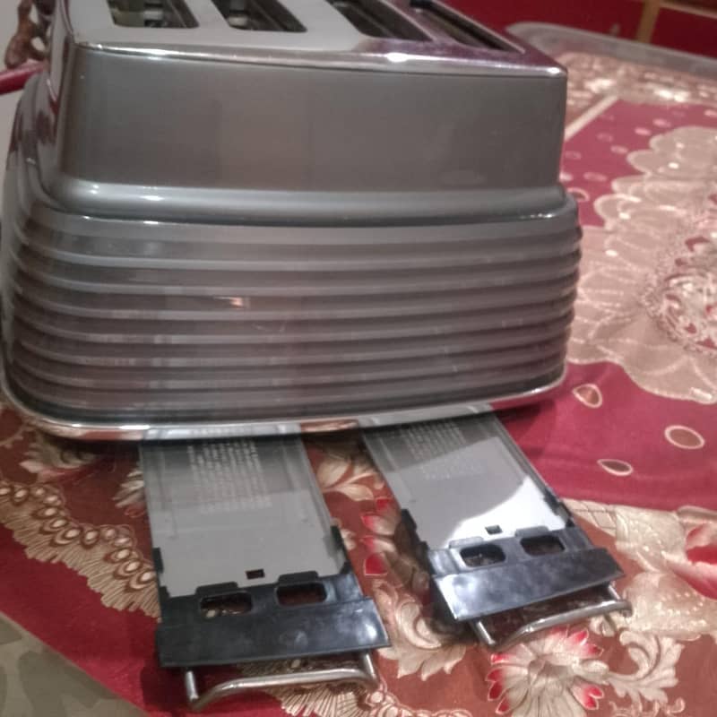 bread toaster 4