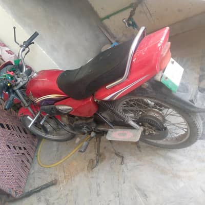 Honda bike provider 100 cc normal candition for sale