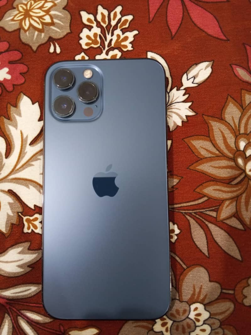 iphone 12 pro Max 1
