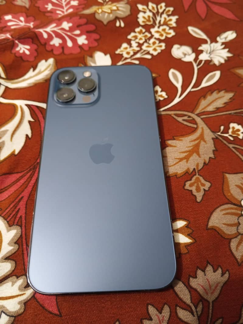 iphone 12 pro Max 6