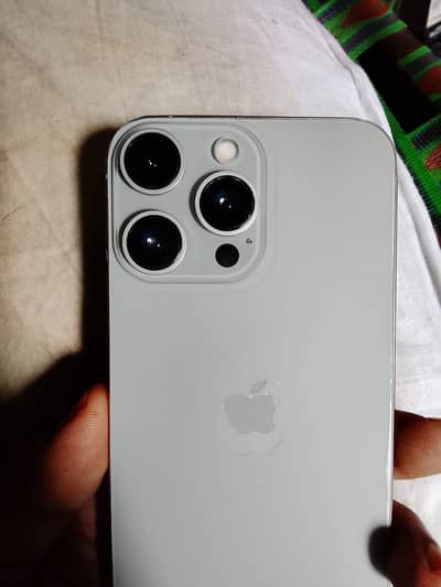 IPhone XR canvrt 15 pro 64 gb pta approved