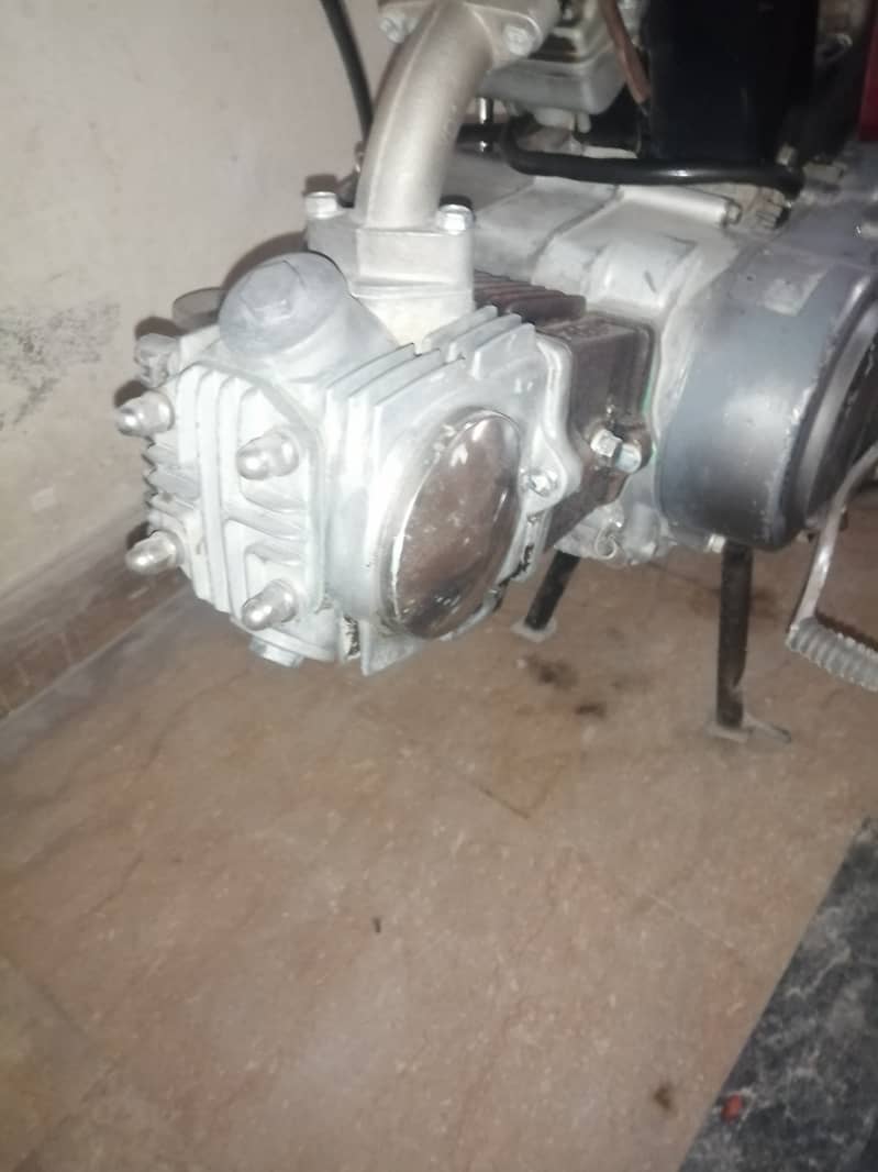 Hero 2013 Model 8