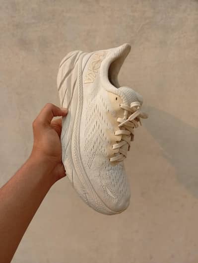 Hoka .
