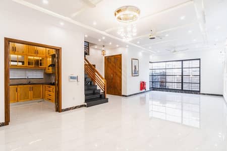 1 Kanal House available for sale in DHA Phase 7, Lahore