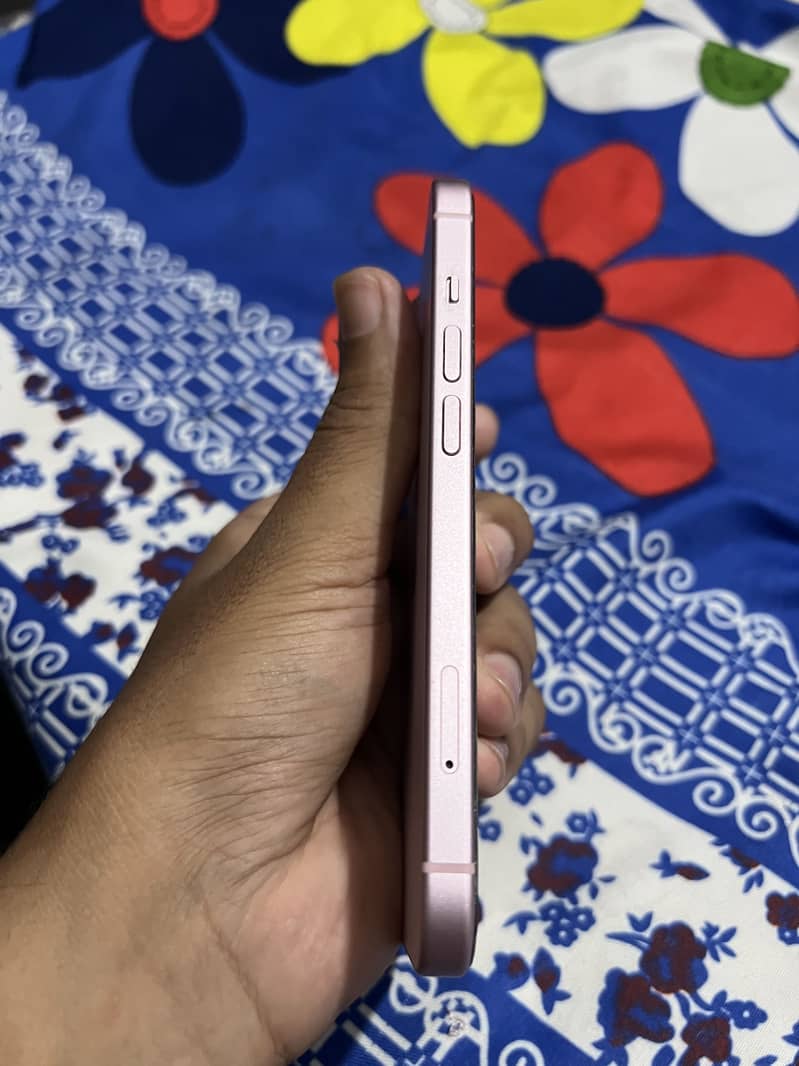 Iphone 15 2