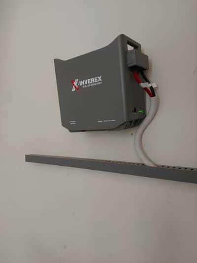 8 month warranty inverter and 11 months warranty batteri available