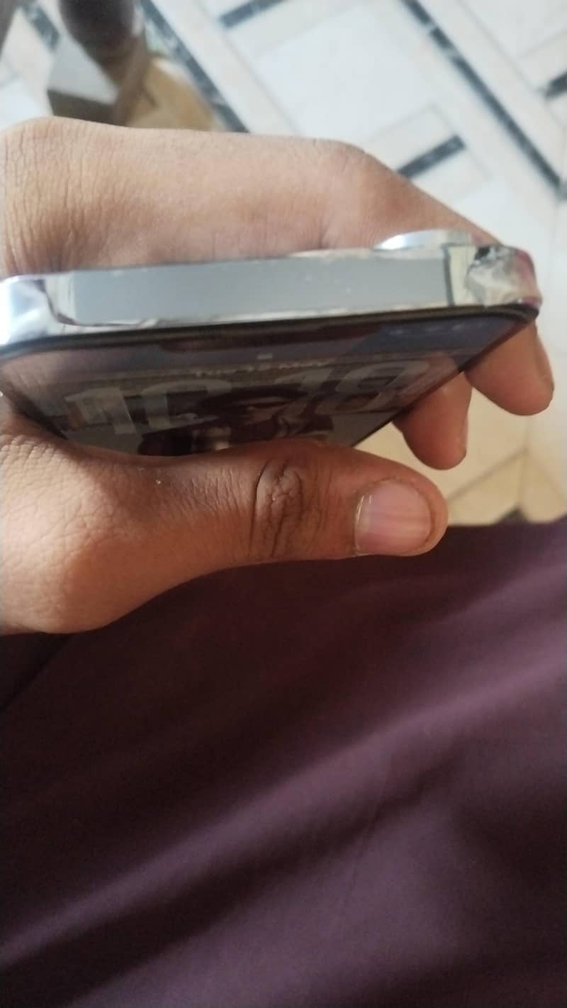 Iphone 13 Pro 4