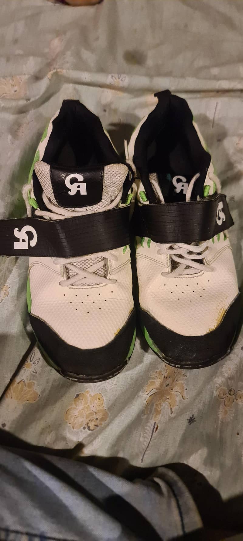 ca gripper shose 0