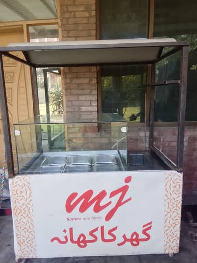 بہترین کوالٹی کا فوڈ / فاسٹ فوڈ کاؤنٹر فروخت کیلئے موجود ہے۔