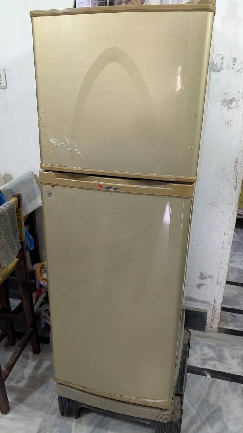 Refrigerator 0
