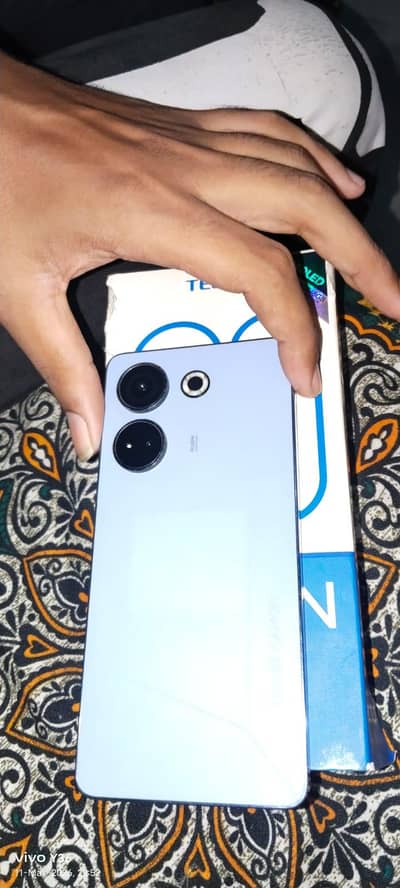 tecno camon 20 fres piece full box available