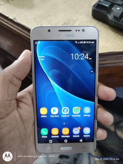 Samsung J5 2016