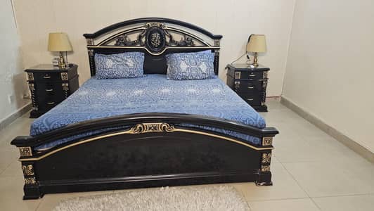 King size bed set