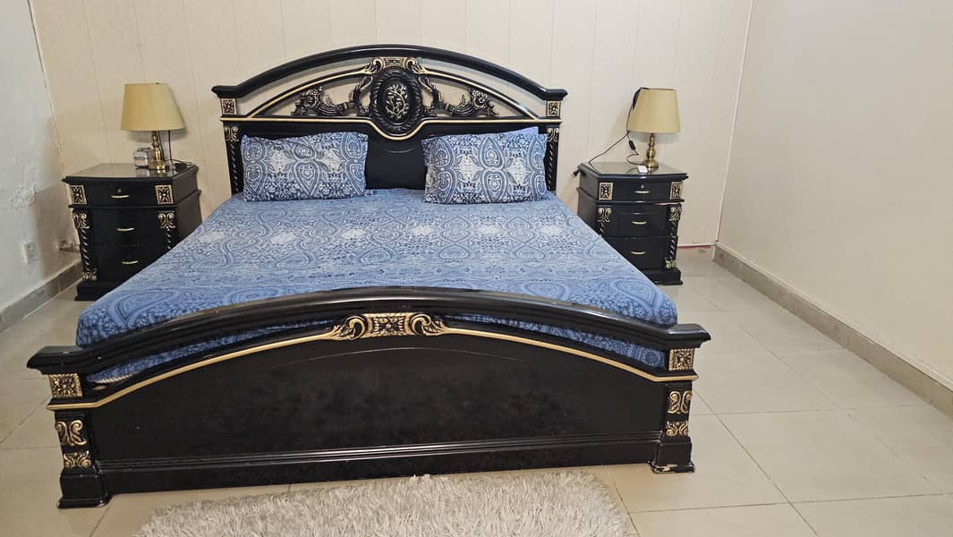 King size bed set 0