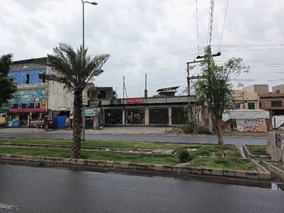 10 MARLA CORNER COMMERCIAL PLOT  LDA APPROVED LIFETIME COMMERCIAL  FOR SALE COLLEGE ROAD LAHORE