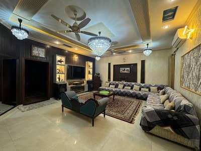 10.50 MARLA CORNER HOUSE FOR SALE IN EDEN BOULEVARD HOUSING SOCIETY COLLEGE ROAD LAHORE