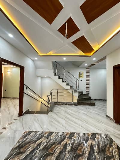 6 MARLA DOUBLE STORY BRAND NEW HOUSE FOR SALE HIGH COURT SOCIETY PHASE 2 COLLEGE ROAD LAHORE