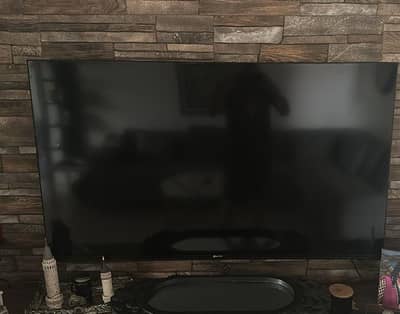 Multynet 55" LED TV