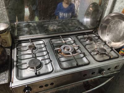 cooking range///03240440015