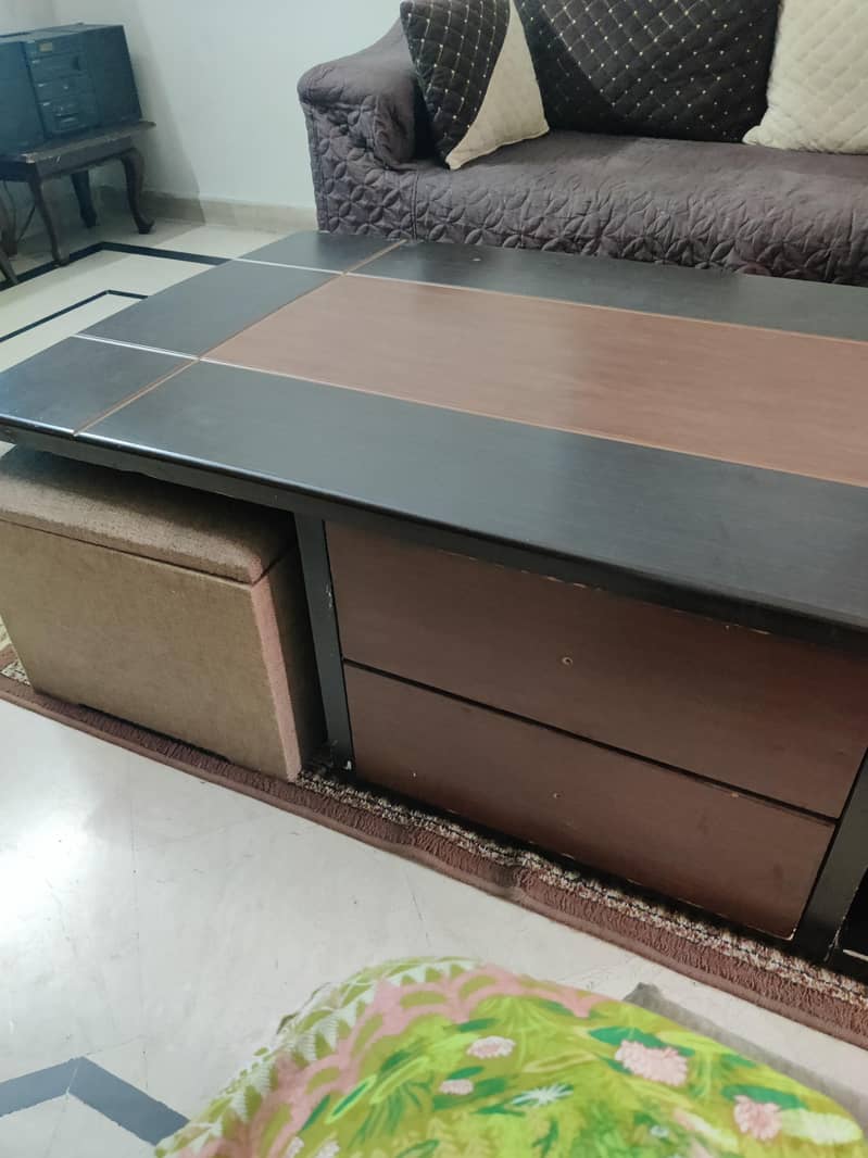 center table 4