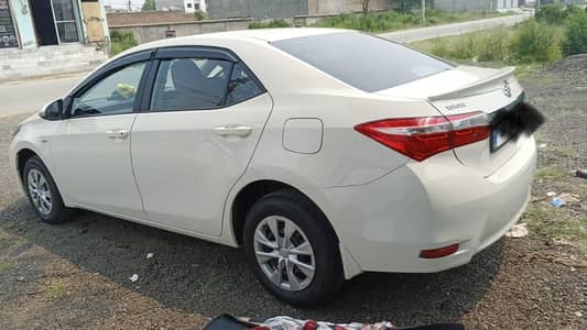 Toyota Corolla XLi 2017(03005314116) 12