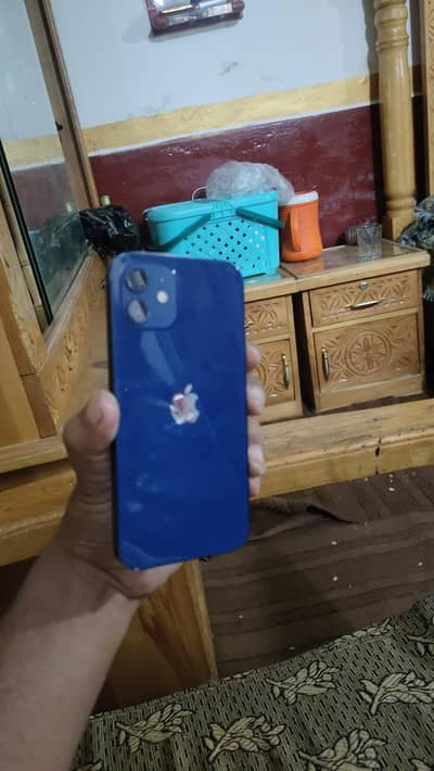 iphone 12 mubil want icloud