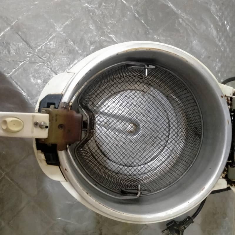 electric chips maker 2