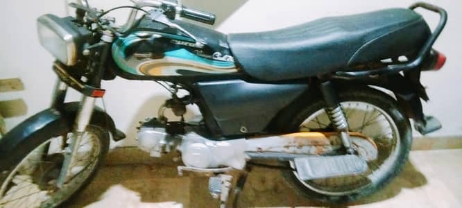 sell bike 2014 karchi number 03188308655