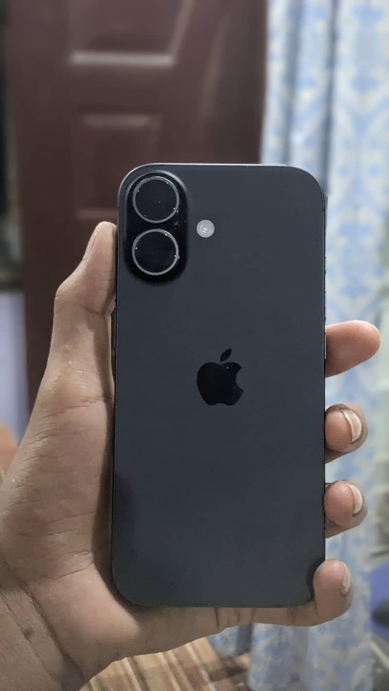 IPHONE 17 1