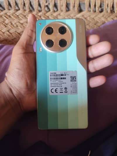 TECNO CAMON 30 12/256