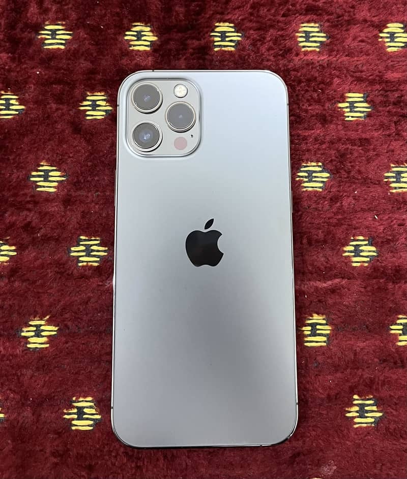 iPhone 12 pro max 0