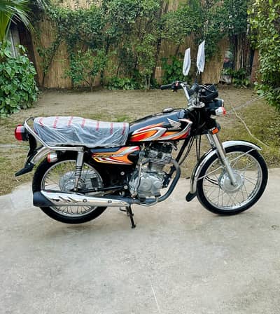 Honda CG  125 2022 Model total original best for 2024/2025