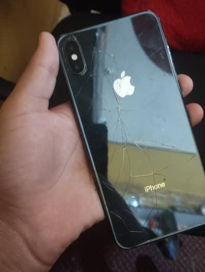 Iphone Xs max 64gb battery health 69 back crack pta official approved