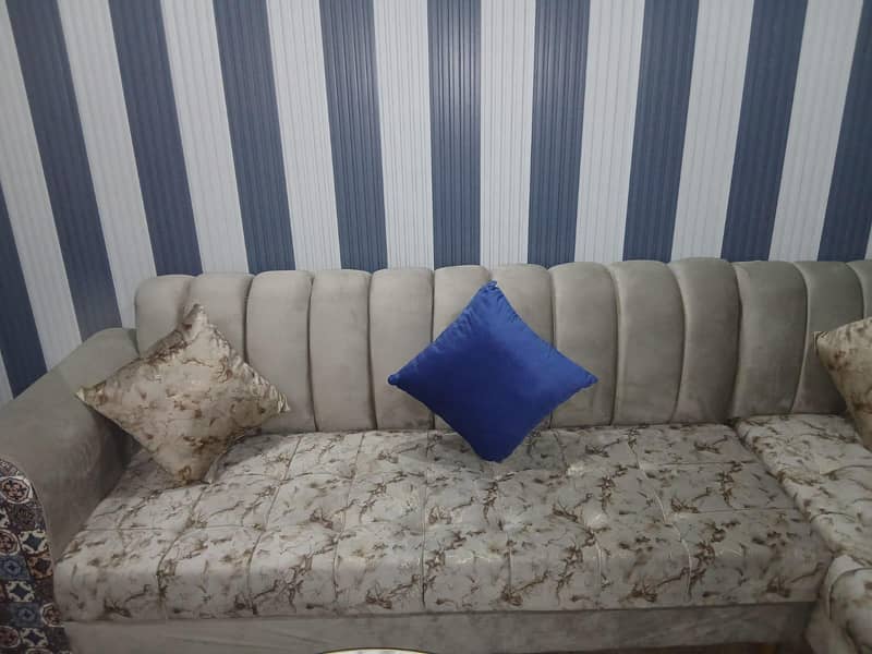 Deva+ 8 seter sofa 1