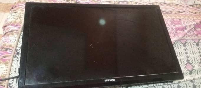 Samsung model UA23F4003AR