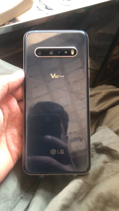 Lgv60thinQ 5G