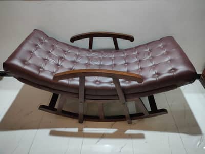 Rocking Chair – New Condition, Urgent Sale