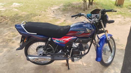 Honda Pridor 100cc – Pristine Condition – Low Mileage