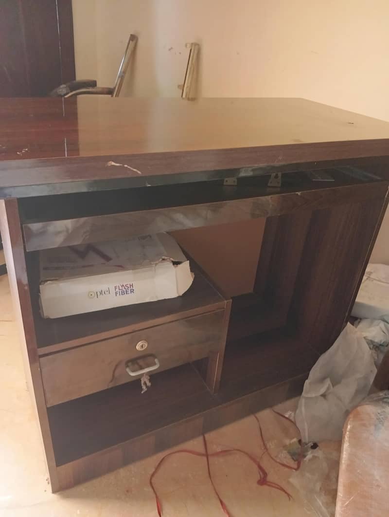 table for work,study,office, personal use 4