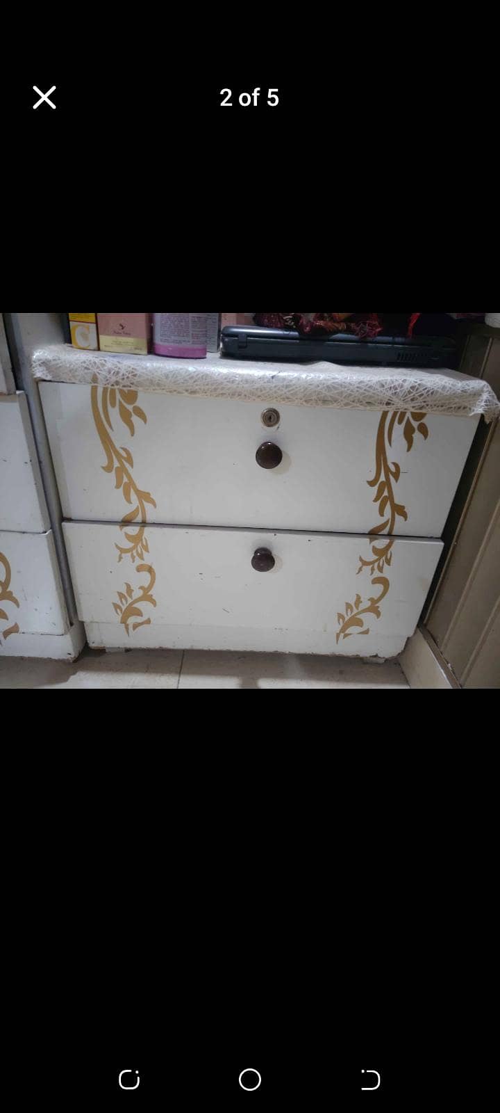 bed side tables and dressing table 2