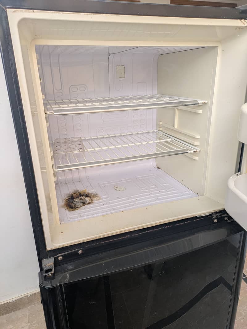 Refrigerator Orient 2