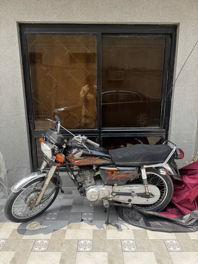 Honda CG 125, All Genuine, 2021 Model (KM Driven: 23500)